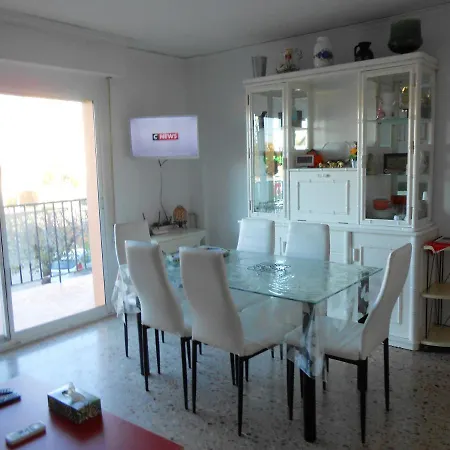 Appartement 3 Bedrooms With City View Shared Pool And Furnished Balcony At 1 Km Away From The Beach *